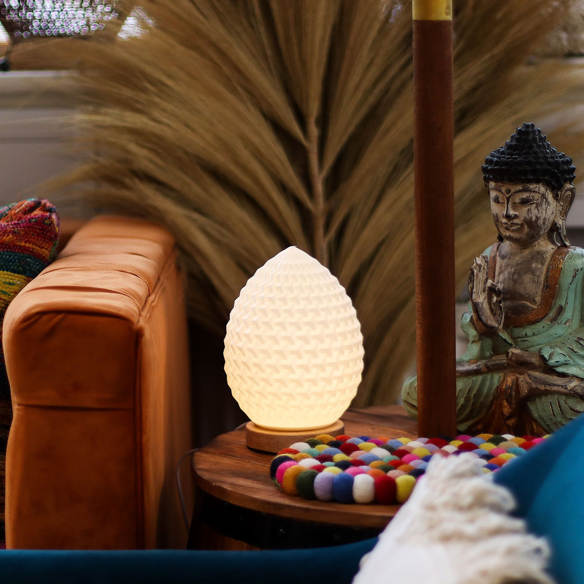 MAVYSSA HOME | Designová USB lampička Kapka – originální fotografie AW 2